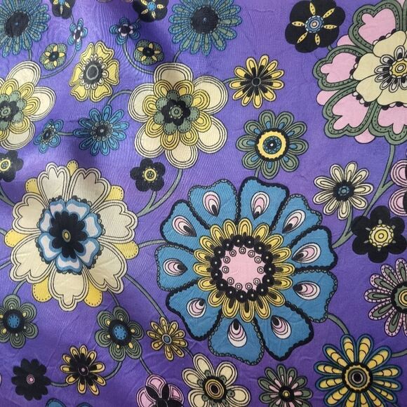 60s Groovy Floral Scarf - Picture 2 of 9